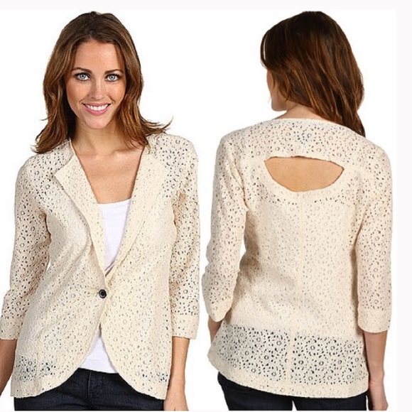 🎉HOST Pick! Volcom Cut-Out Back Lace Jacket - Picture 12 of 12